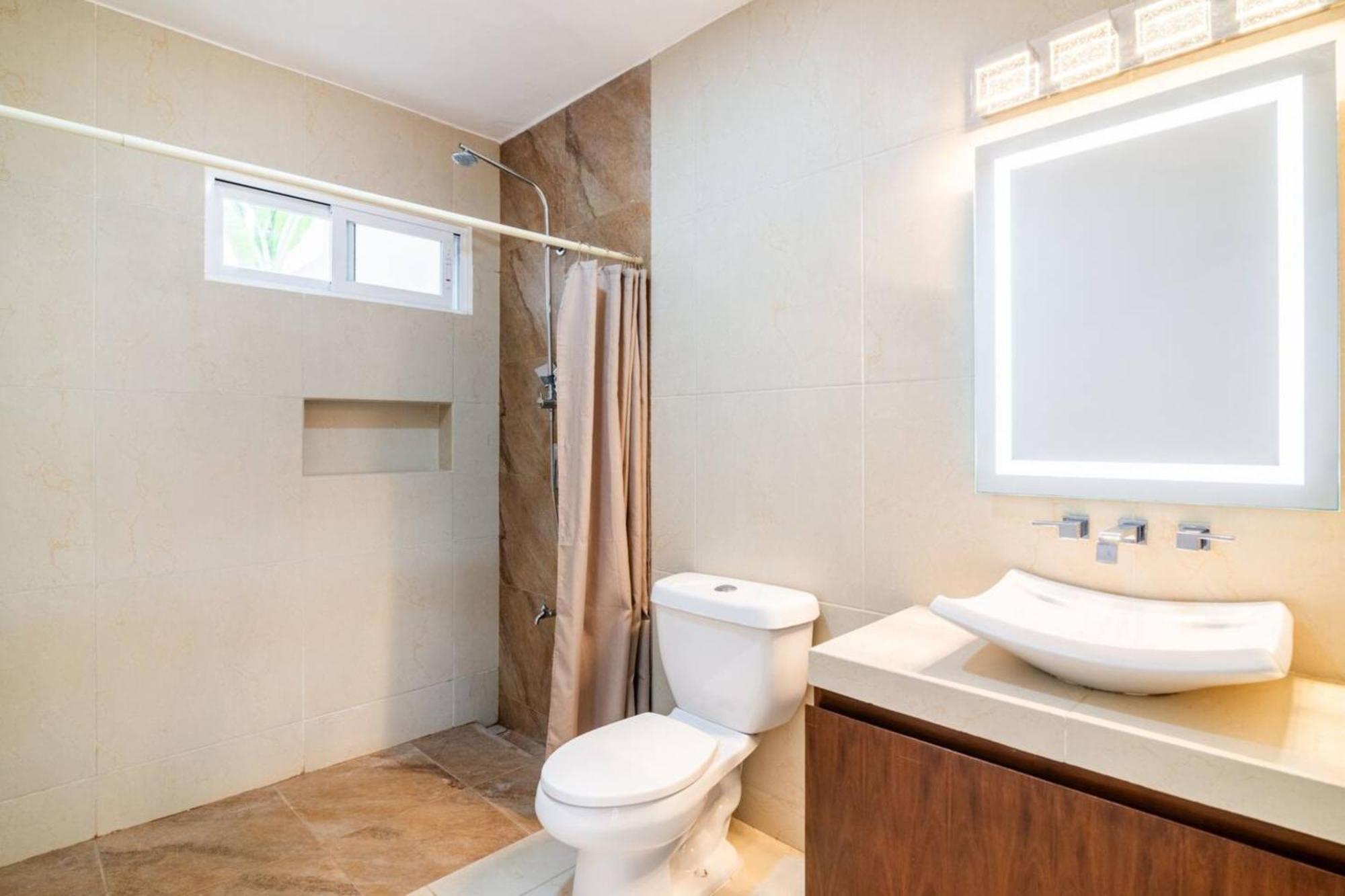 Villa Moderna Con Alberca, Gimnasio Y Cochera Mérida Εξωτερικό φωτογραφία